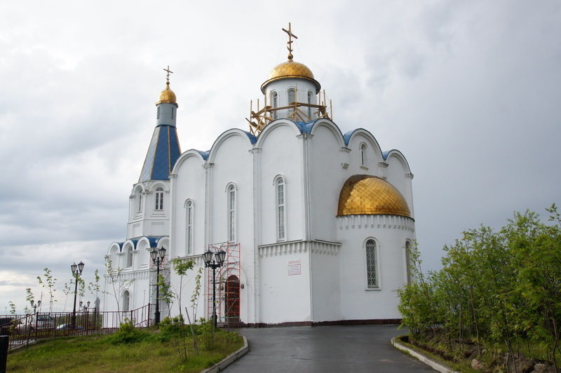 Фасад гостиницы Арктик-Сервис